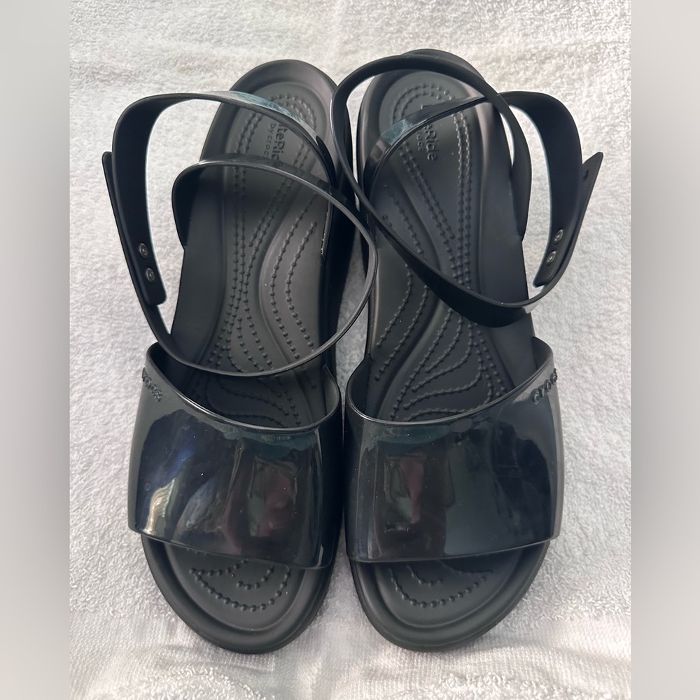 CROCS Brooklyn High Shine Ankle Strap Wedge